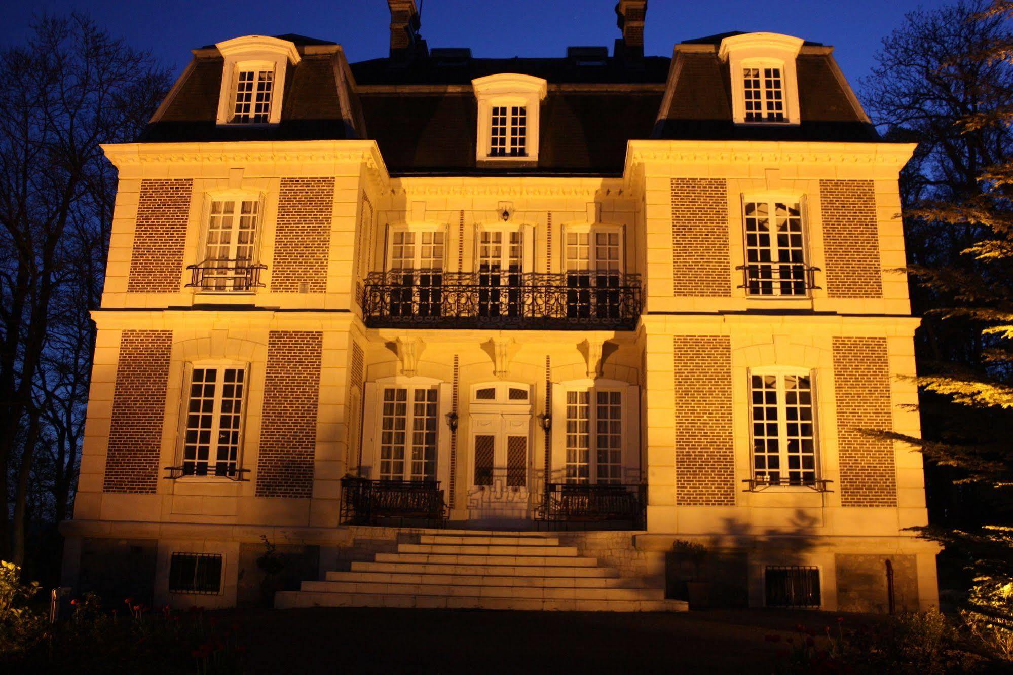 Chateau D'Avesnes - Le Castelet Exterior photo